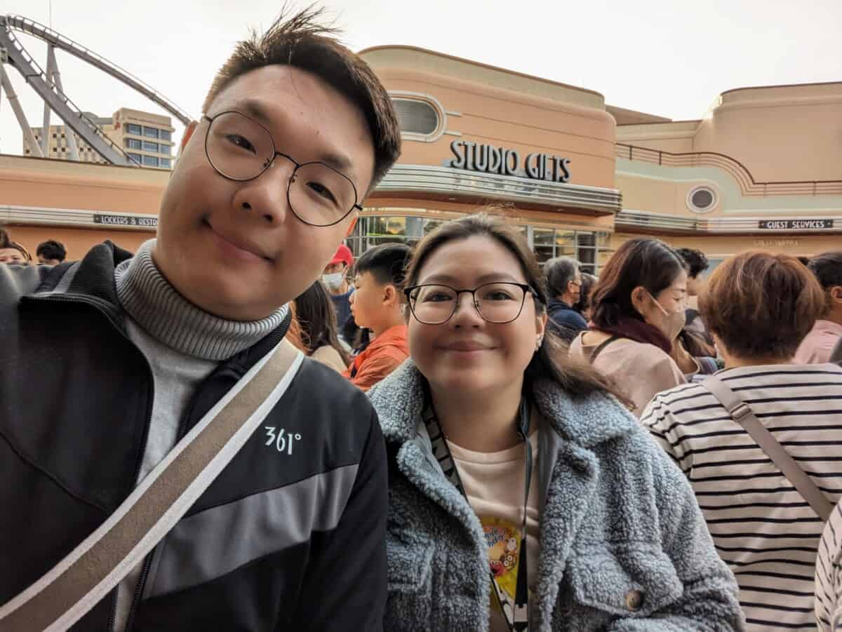Jed and Lalaine at Universal Studios Japan